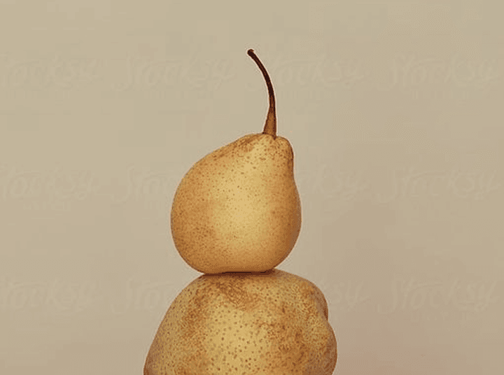 Stacked pears